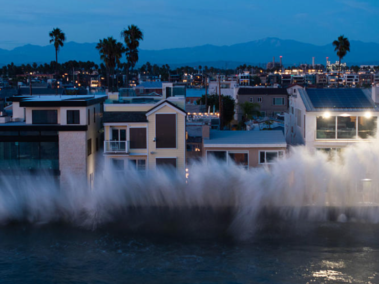 wave long beach